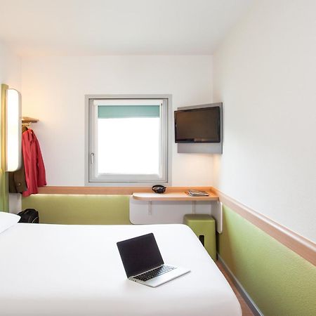 Ibis Budget Beaconsfield Esterno foto