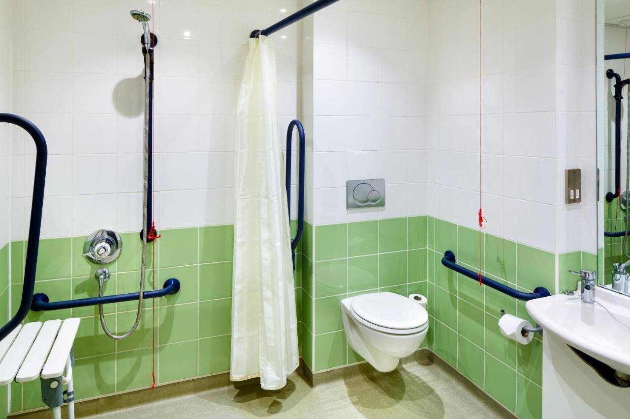 Ibis Budget Beaconsfield Esterno foto