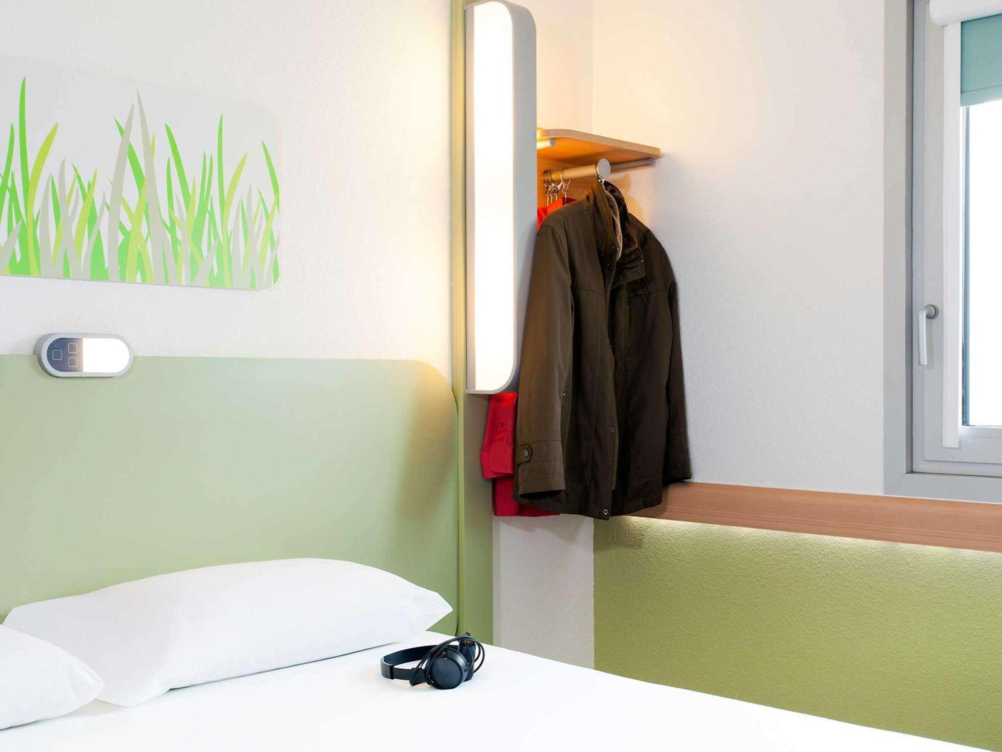 Ibis Budget Beaconsfield Esterno foto