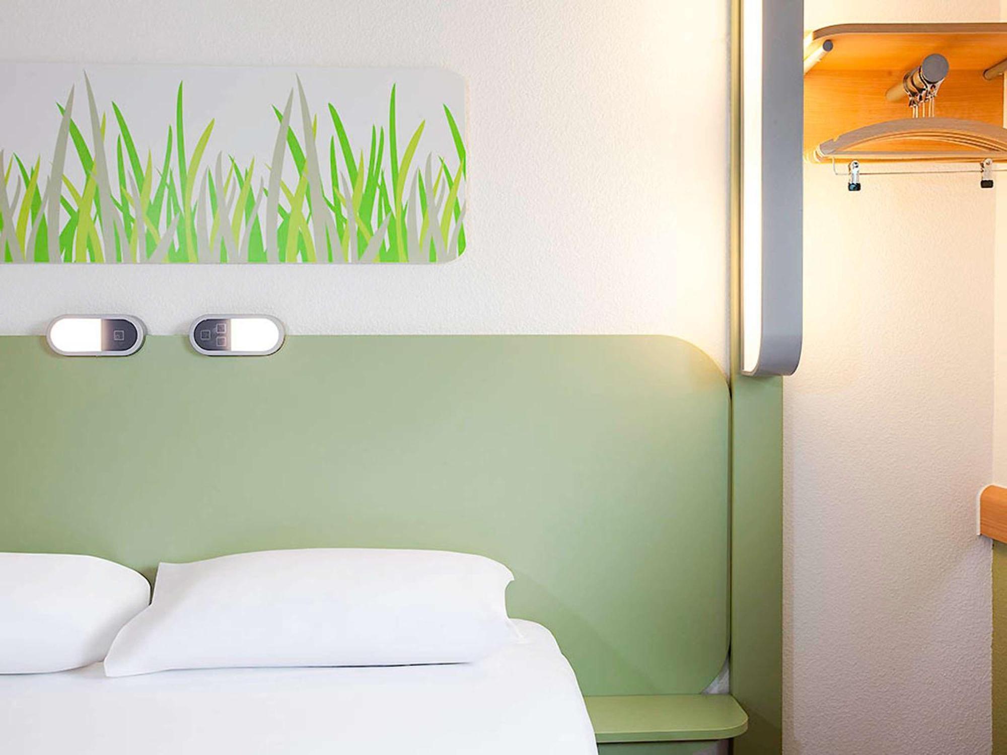 Ibis Budget Beaconsfield Esterno foto